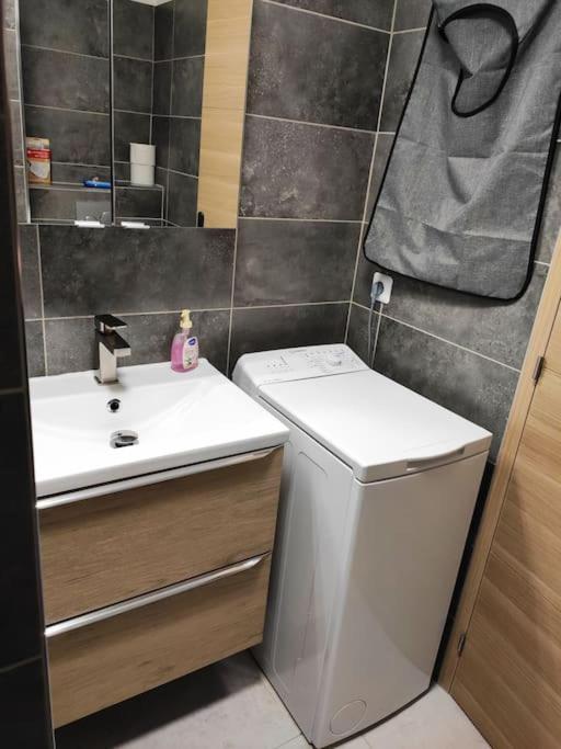 Menton, Appartement/Jardin, Proche Mer Et Centre Ngoại thất bức ảnh